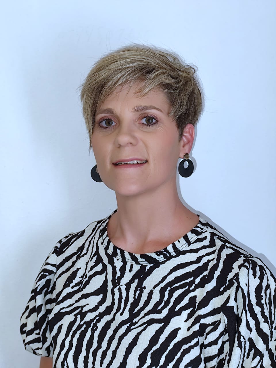 Cllr J Roets